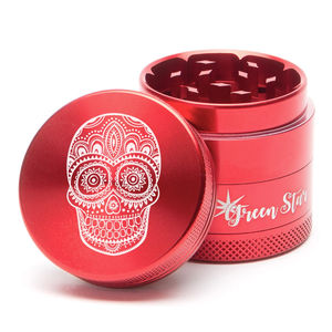 Green Star Creature Small 4-Piece Grinder - Style:Skull - Color:Red