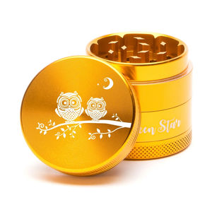 Green Star Creature Small 4-Piece Grinder - Style:Double Owls - Color:Gold