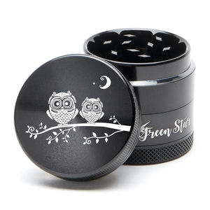 Green Star Creature Small 4-Piece Grinder - Style:Double Owls - Color:Black