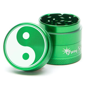 Green Star Novelty Small 4-Piece Grinder - Style:Yin Yang - Color:Green
