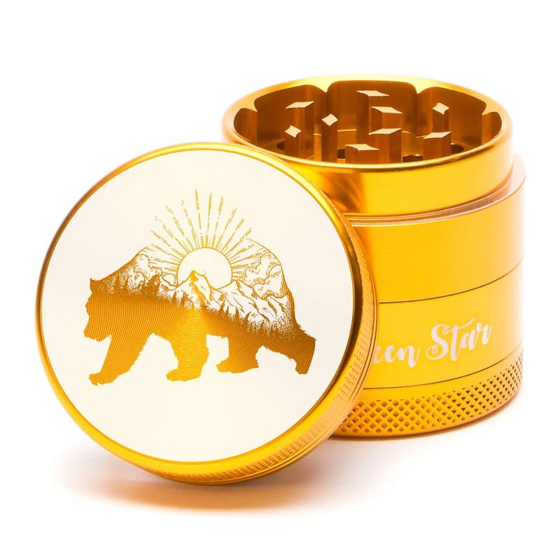 Green Star Creature Medium 4-Piece Grinder - Style:Bear Mountain - Color:Gold