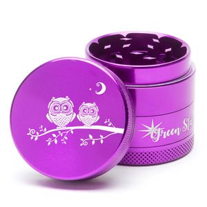 Green Star Creature Medium 4-Piece Grinder - Style:Double Owls - Color:Purple