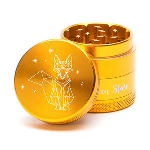 Green Star Creature Medium 4-Piece Grinder - Style:Fancy Fox - Color:Gold