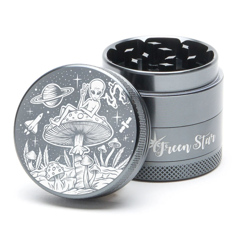Green Star Creature Medium 4-Piece Grinder - Style:Alien On Mushrooms - Color:Grey