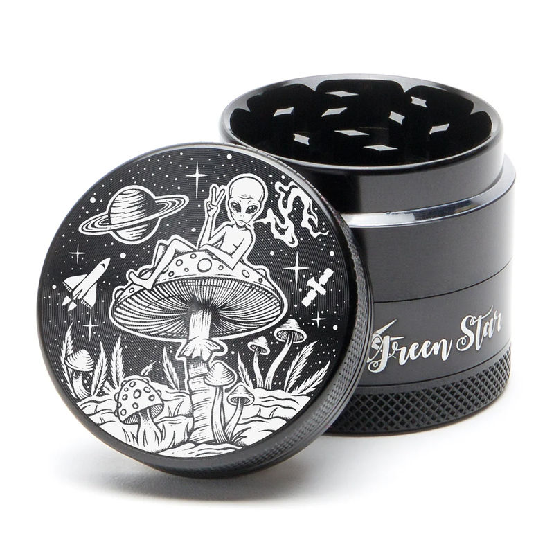 Green Star Creature Medium 4-Piece Grinder - Style:Alien On Mushrooms - Color:Black