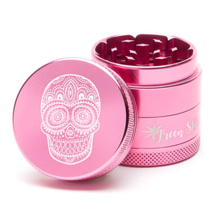 Green Star Creature Medium 4-Piece Grinder - Style:Skull - Color:Pink