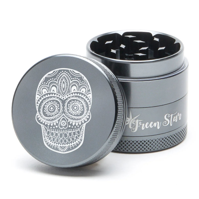 Green Star Creature Medium 4-Piece Grinder - Style:Skull - Color:Grey
