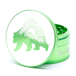 Green Star Creature Large 4-Piece Grinder - Style:Bear Mountain - Color:Green