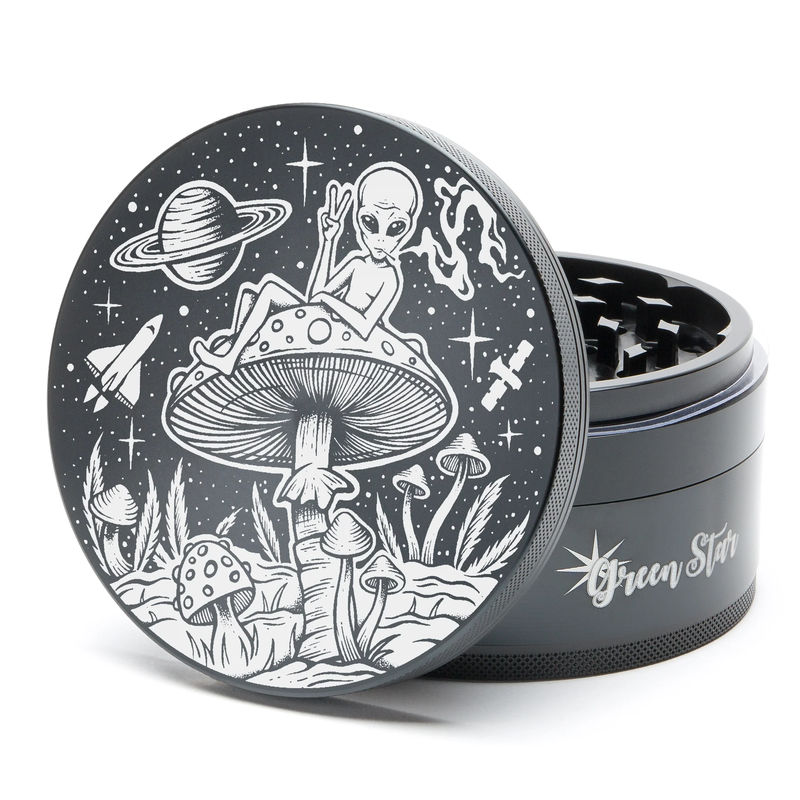 Green Star Creature Large 4-Piece Grinder - Style:Alien On Mushrooms - Color:Black