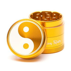 Green Star Novelty Medium 4-Piece Grinder - Style:Yin Yang - Color:Gold