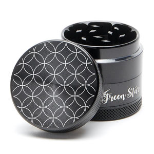 Green Star Novelty Medium 4-Piece Grinder - Style:Circles - Color:Black