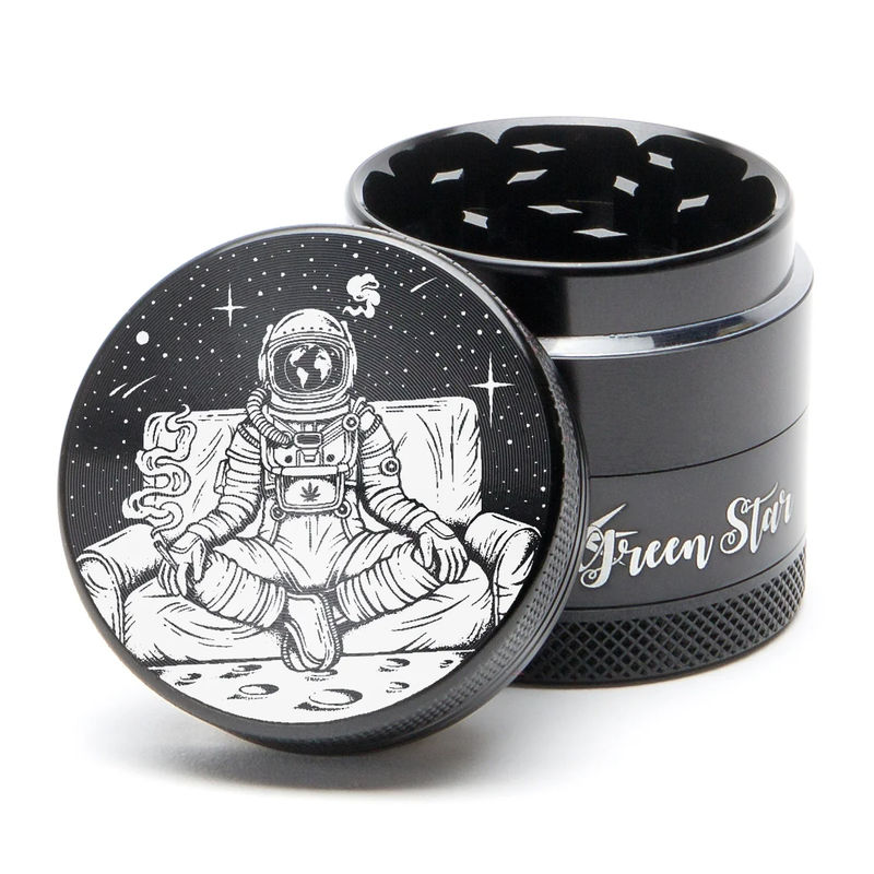 Green Star Novelty Medium 4-Piece Grinder - Style:Astronaut - Color:Black