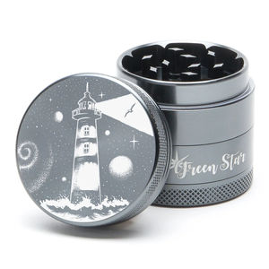 Green Star Scenic Medium 4-Piece Grinder - Style:Lighthouse - Color:Grey