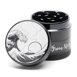 Green Star Scenic Medium 4-Piece Grinder - Style:Wave - Color:Black