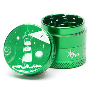 Green Star Scenic Medium 4-Piece Grinder - Style:Lighthouse - Color:Green