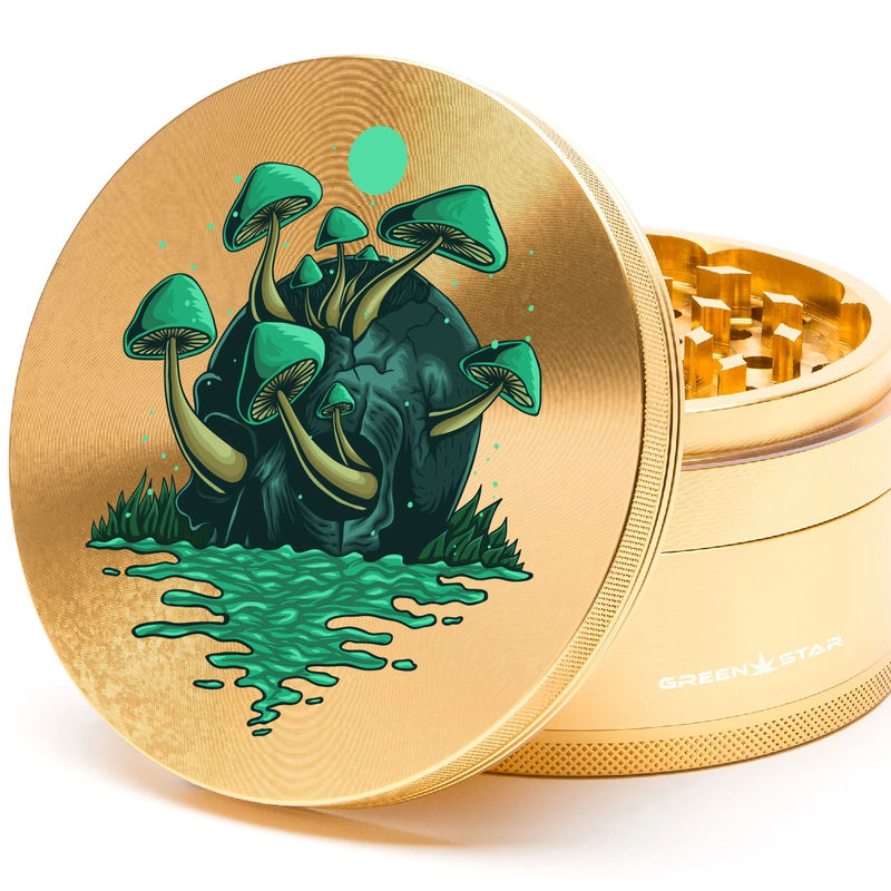 Green Star Scenic Large 4-Piece Grinder - Style:Skull Mushrooms - Color:Gold