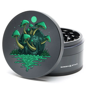 Green Star Scenic Large 4-Piece Grinder - Style:Skull Mushrooms - Color:Black