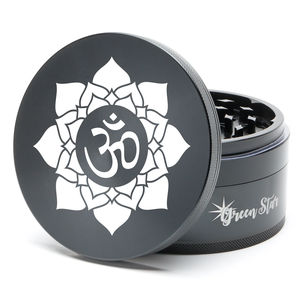 Green Star Novelty Large 4-Piece Grinder - Style:OM - Color:Black