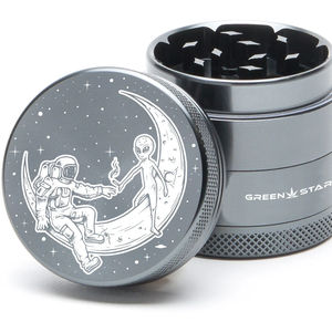 Green Star Scenic Small 4-Piece Grinder - Style:Best Buds Universe - Color:Grey