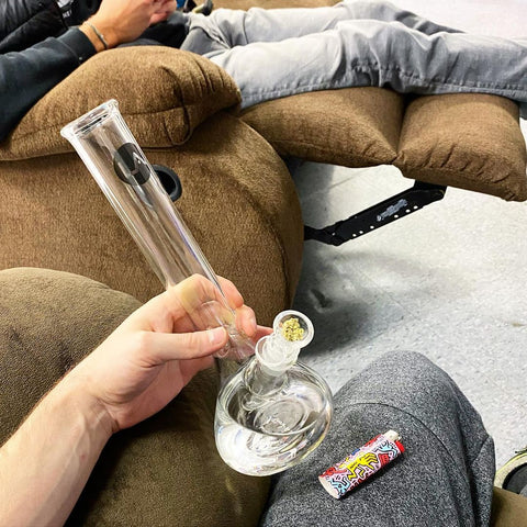 LA Pipes Cheap Glass Beaker Bong