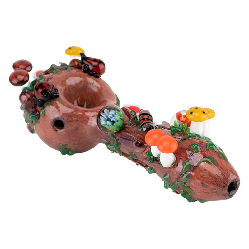 Empire Glassworks Small Bug's Life Spoon Pipe ?