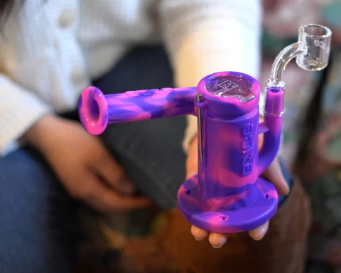 Eyce Silicone Sidecar Dab Rig
