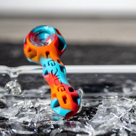 Eyce Silicone Hand Pipe