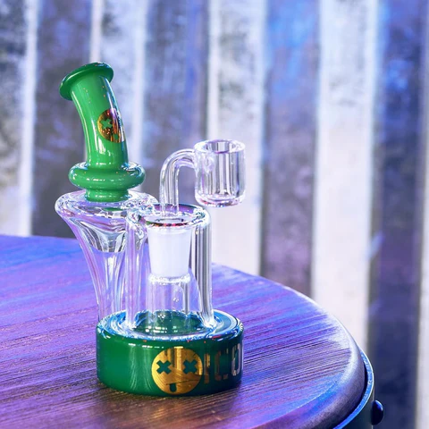 Icon Glass Nano Recycler Dab Rig