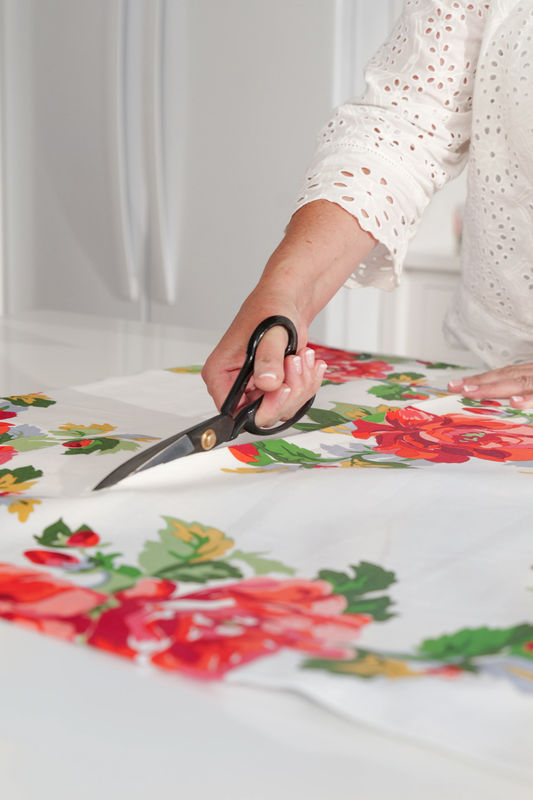 "Hedgerose" Cotton Yardage