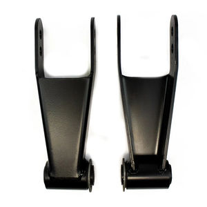 McGaughys Rear 2" Drop Shackles, 2001-2010 LB7/LLY/LBZ/LMM