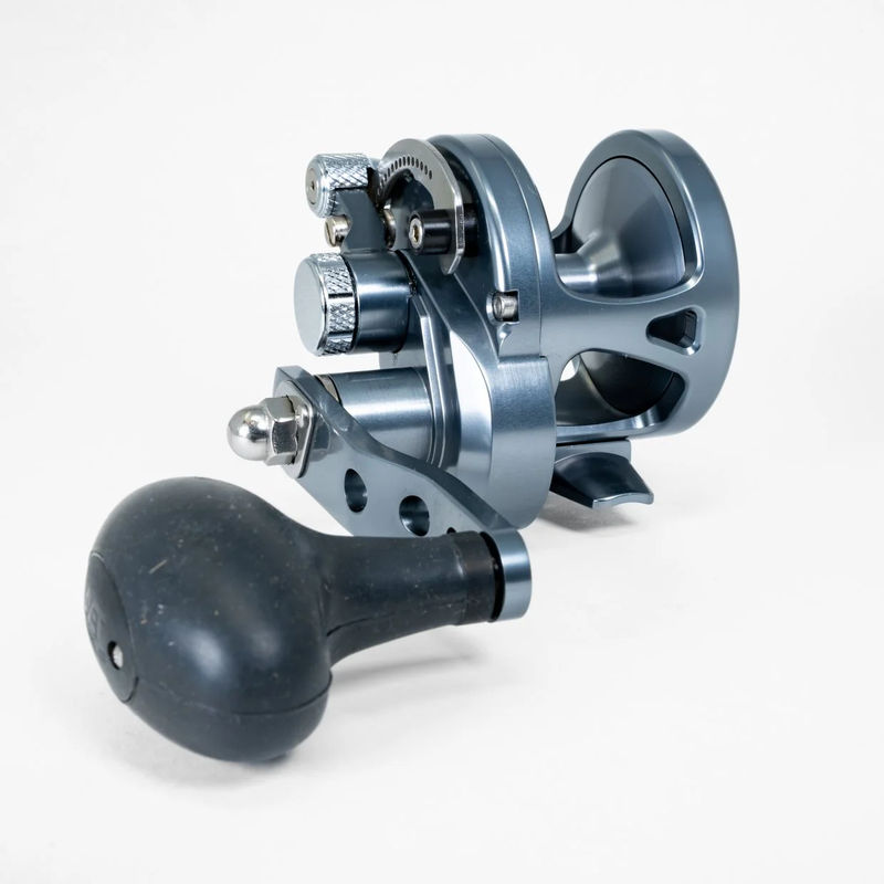 MXJ G2 Lever Drag Casting Reel - AVET - Model:MXJ 6/4 G2 - Color:Gunmetal - Guide Plate:With Guide Plate